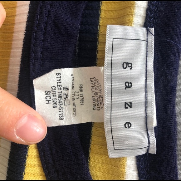 Stripped t-shirt - Picture 3 of 3